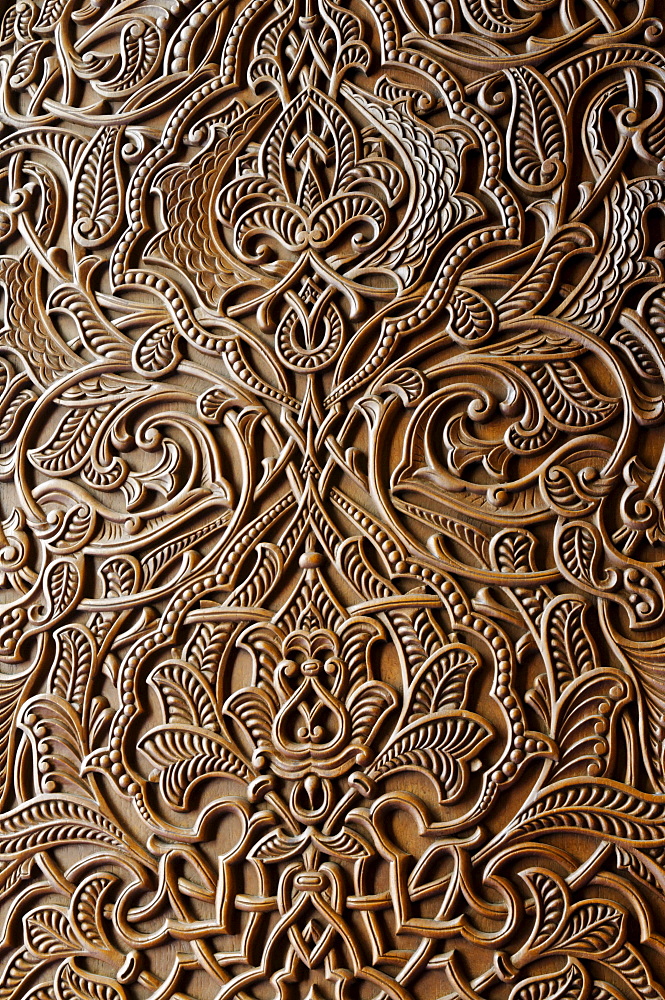 Carved wooden door at the Sultan Qaboos Grand Mosque, Muscat, Sultanate of Oman, Arabia, Middle East