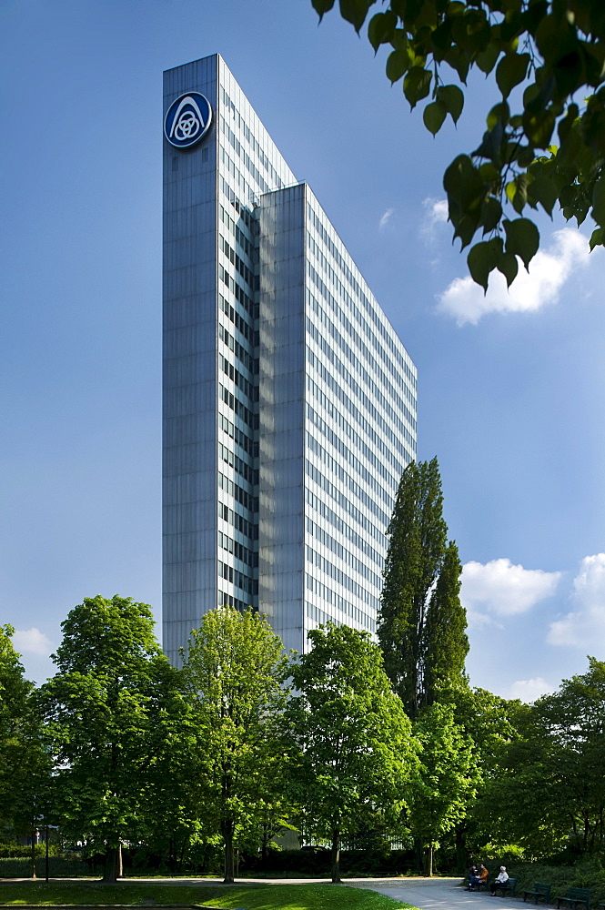 ThyssenKrupp AG, administration building, former landmark of the city of Duesseldorf, Dreischeibenhaus, Duesseldorf, North Rhine-Westphalia, Germany, Europe