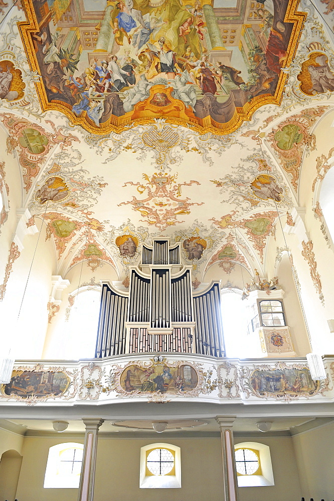 Interior with organ and shot of the ceiling fresco in the nave, Augustinuskirche St. Augustine Lutheran church, Schwaebisch Gmuend, Baden-Wuerttemberg, Germany, Europe