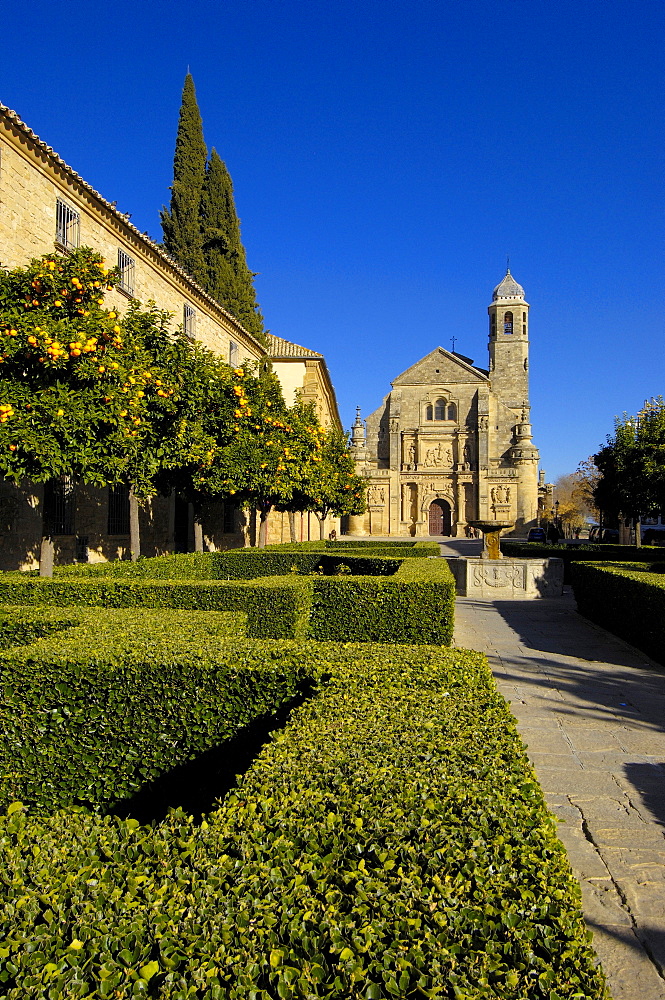 Chapel of the Savior or Capilla del Salvador, 16th century, and Parador Nacional del Condestable Davalos in Plaza de Vazquez Molina, ubeda, Jaen province, Andalusia, Spain, Europe