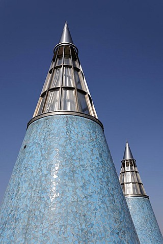 Art- and exhibition-hall of the German Federal Republic, conical light towers, roof-top garden, Bonn, North Rhine-Westphalia, Europe