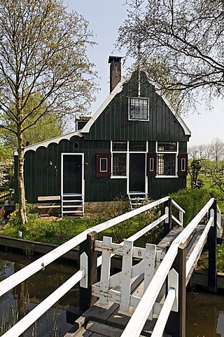 Traditional Dutch wooden house with footbridge, open-air museum Zaanse Schans, Zaandam, North Holland, Netherlands, Europe