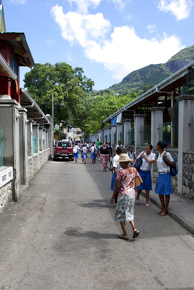 Lively street scene on Albert Street, Sir Selwyn Clarke Market, Victoria, Mahe Island, Seychelles, Indian Ocean, Africa