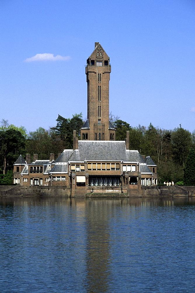 Hunting Lodge, Jachthuis St. Hubertus, Het Nationale Park De Hoge Veluwe, Hoge Veluwe National Park, national park between Otterlo, Hoenderloo and Arnhem Schaarsbergen, Arnhem, Gelderland, Netherlands, Benelux, Europe