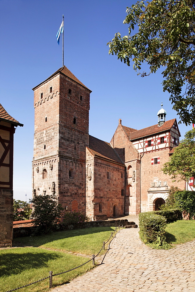 Kaiserburg, emperor's castle, Heidenturm tower, historic city, Nuremberg, Middle Franconia, Franconia, Bavaria, Germany, Europe