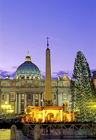 St. Peter's Basilica, Basilica of Saint Peter, obelisk, nativity scene and christmas tree, Saint Peter's Square, Vatican city, Rome, Latium, Italy, Europe