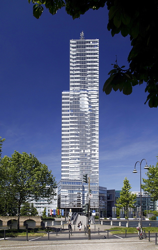 KoelnTurm high-rise office building in the Mediapark Media Park, Cologne, Rhineland, North Rhine-Westphalia, Germany, Europe