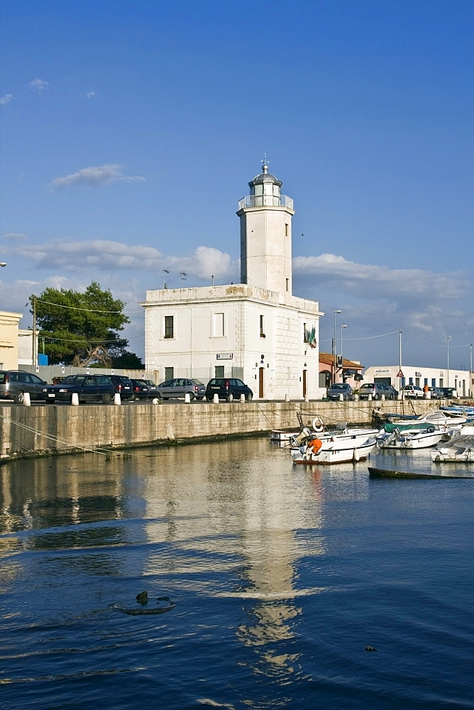 Manfredonia lighthouse, Gargano, Foggia, Apulia, southern Italy, Europe