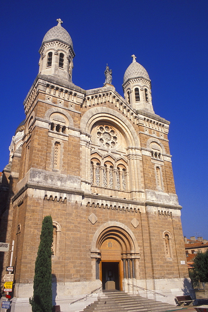 Notre Dame Cathedral, St. Raphael, Cote d'Azur, Provence, France, Europe