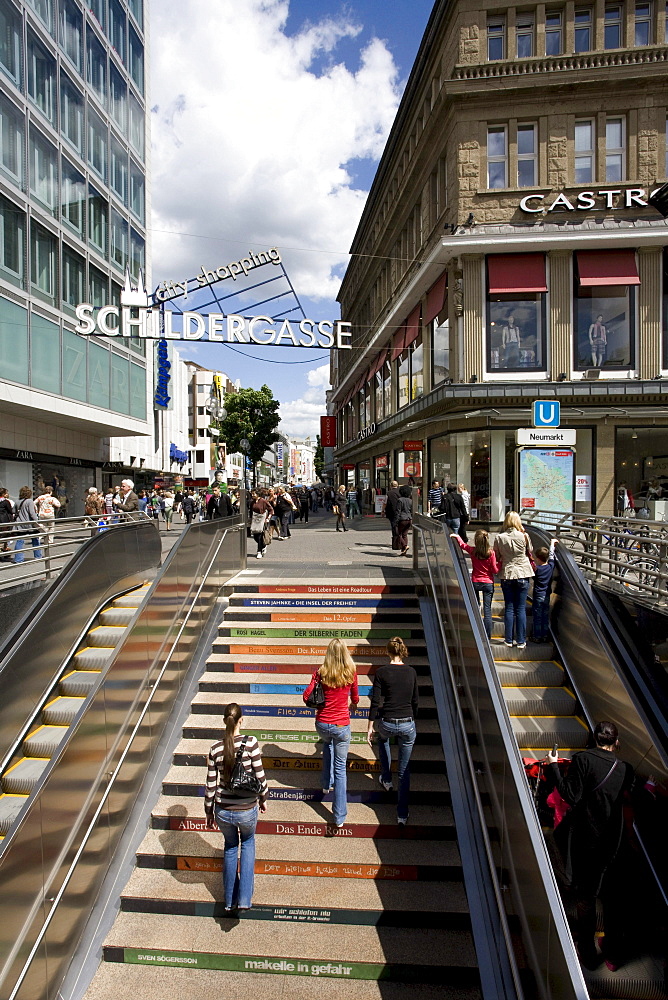 Schildergasse at Neumarkt, shopping street, passers-by, shopping, shops, escalator, Cologne, North Rhine-Westphalia, Germany, Europe