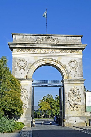 Archway, Arsenal Maritim, Marine Museum, maritine museum, Rochefort, Poitou Charentes, France, Europe