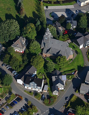 Aerial photograph, church, Erndtebrueck, Kreis Siegen-Wittgenstein, Sauerland, North Rhine-Westphalia, Germany, Europe