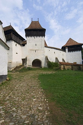 Fortified church and fortress of Viscri, UNESCO World Heritage Site, Transylvania, Romania