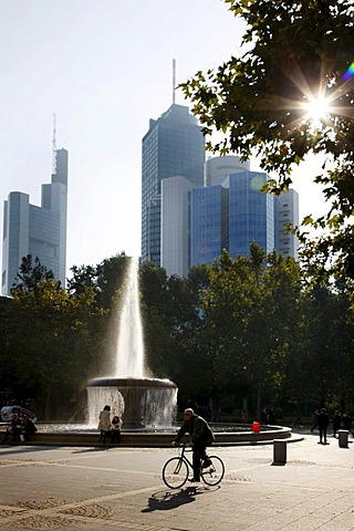 Fountain with a spout in front of the Alte Oper, old opera, Frankfurt, Hesse, Germany, Europe