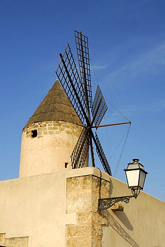 Traditional windmill and street lantern in the Santa Catalina district, Palma de Mallorca, Mallorca, Balearic Islands, Spain, Europe