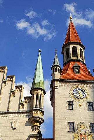 Old town hall, the reconstructed tower presently holds the toy museum, Marienplatz square, Altstadt, Old Town, Munich, Upper Bavaria, Bavaria, Germany, Europe