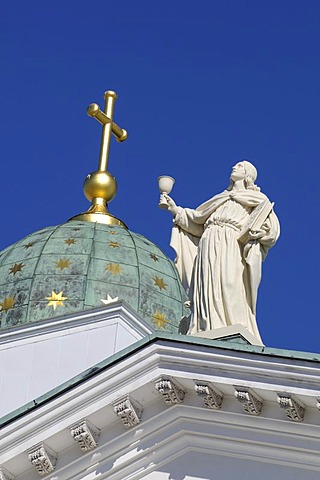 Tuomiokirkko, Helsinki Cathedral, partial view with sculpture, Helsinki, Finland, Europe