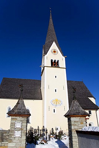 Church and cemetery in Wagrein, homeland of the poet Waggerl, the song Silent Night was composed here, Pongau, Salzburg, Austria, Europe