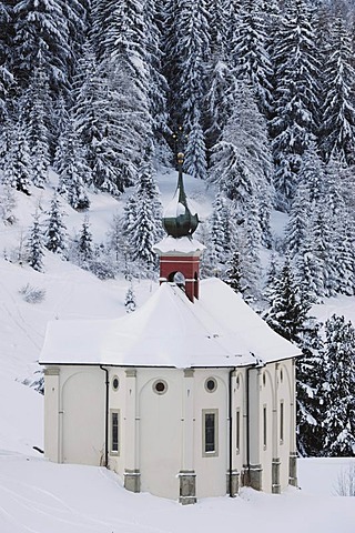 Chapel of Andermatt in winter, Andermatt, Alps, Switzerland, Europe