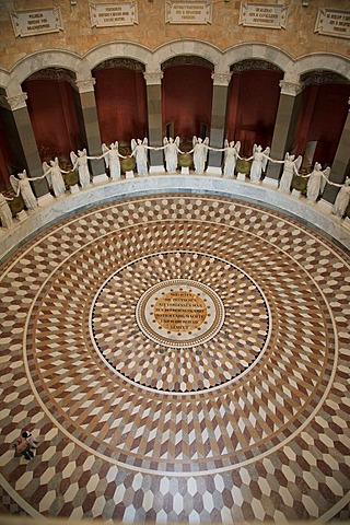 Victory goddesses from Ludwig Schwanthaler in the Befreiungshalle, Hall of Liberation, near Kelheim, Lower Bavaria, Bavaria, Germany, Europe