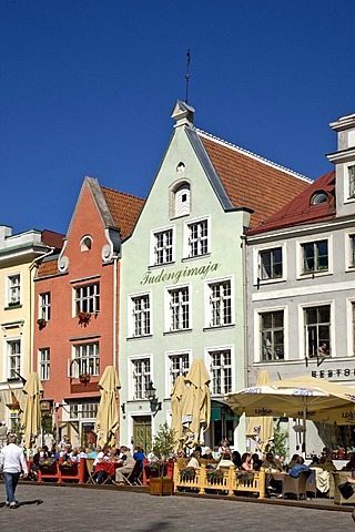 Cafe, town hall square, historic centre of Tallinn, Estonia, Baltic States, North Europe