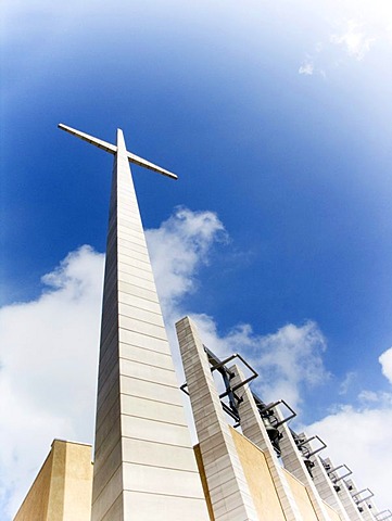 Cross and belfry, San Pio da Pietrelcina or Padre Pio Pilgrimage Church, architect Renzo Piano, in San Giovanni Rotondo, Foggia, Apulia, Italy, Europe