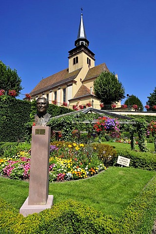 Eglise Catholique Paroisse Sainte Trinite or Church of the Holy Trinity, in Lauterbourg, Alsace, France, Europe