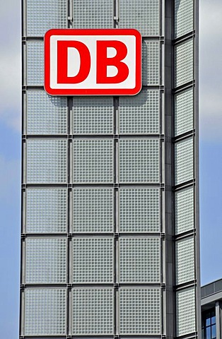 Solar panels and a DB logo, Berlin Hauptbahnhof, Berlin's main train station, Lehrter Bahnhof, Berlin, Germany, Europe