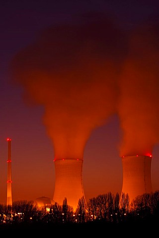 Nuklear power station at night, Grafenrheinfeld, Unterfranken, Bavaria, Germany