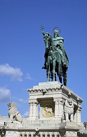 Statue of King Stephen I of Hungary, Budapest, Hungary, Europe