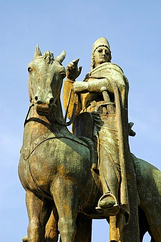 Monument of Archbishop Engelbert II, Earl of Berg, Castle Burg, Solingen, Bergisches Land, North Rhine Westphalia, Germany