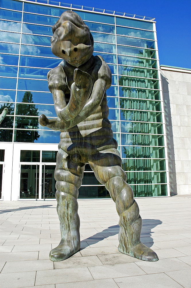 Sculptures, Grosse Geister, big ghosts, by Thomas Schuette, in front of the Philharmonics building, Essen, North Rhine-Westphalia, Germany