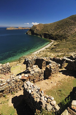 Inca site, Isla del Sol, Titicaca Lake, Bolivia, South America