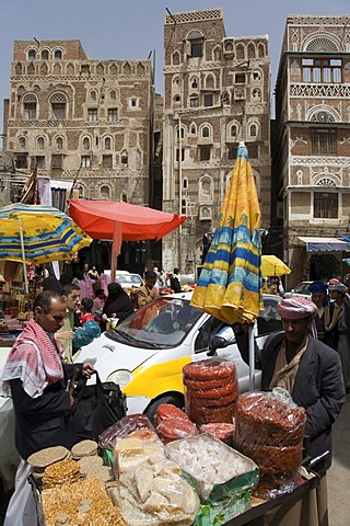 Souk, market, historic centre of SanÃ«aÃ­, Unesco World Heritage Site, Yemen, Middle East