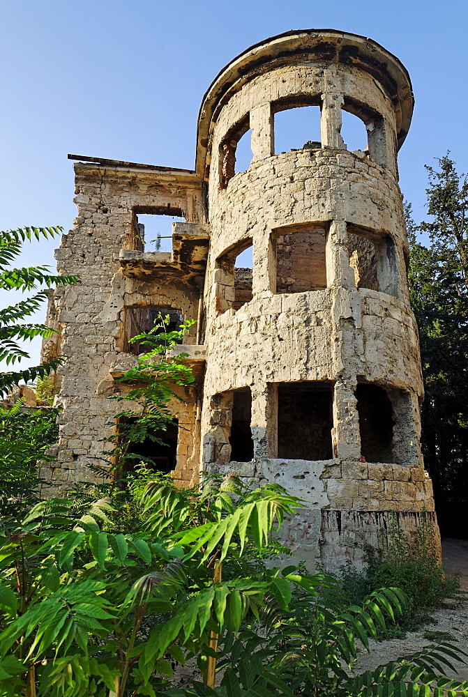 Building destroyed during the civil war, Mostar, Bosnia and Herzegovina, Balkans, Europe