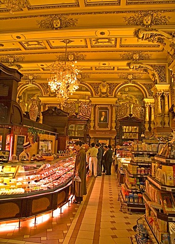 Inside View of Shop Jelissejew, Moscow, Russia, Eastreurope, Europe,