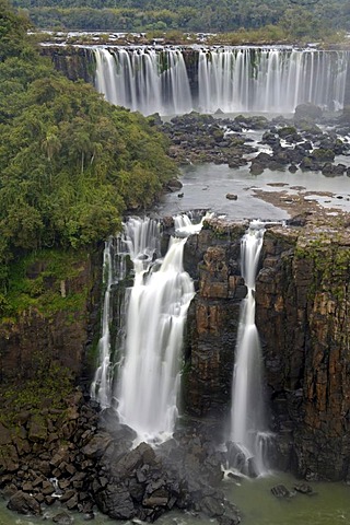 Iguacu, waterfalls, the largest waterfalls of the world, brasil