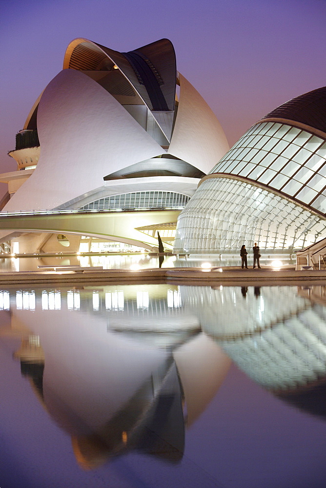 ESP, Spain, Valencia : Ciudad de las Artes Y de las Ciencias, City of arts and sciences. L'Hemisferic and Palau de les Arts Reina Sofia, concert, theatre hall