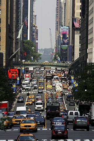 USA, United States of America, New York City: 4nd street, midtown. view from east ot the west.