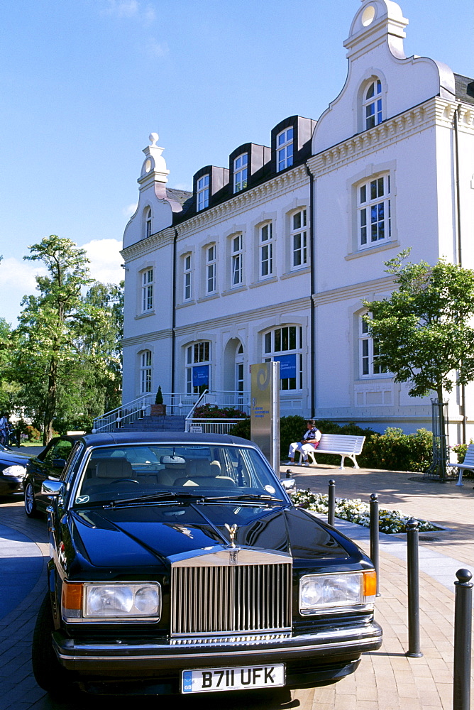 Rolls Royce, Timmendorf Beach, Luebeck Bay, Schleswig-Holstein, Germany, Europe