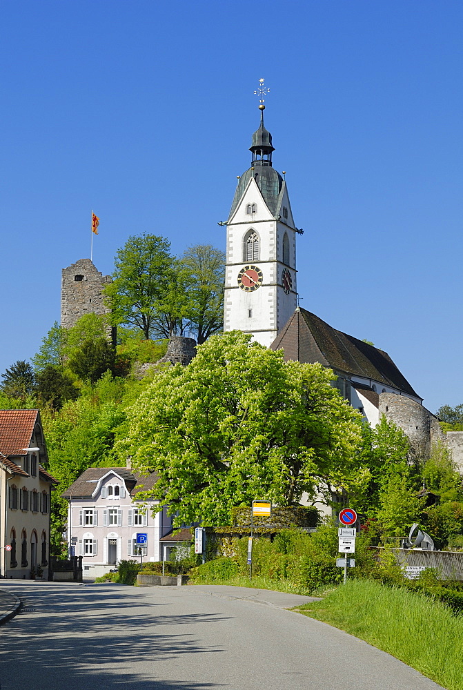 Town Church and castle ruins, Laufenburg, Canton of Aargau, Switzerland, Europe