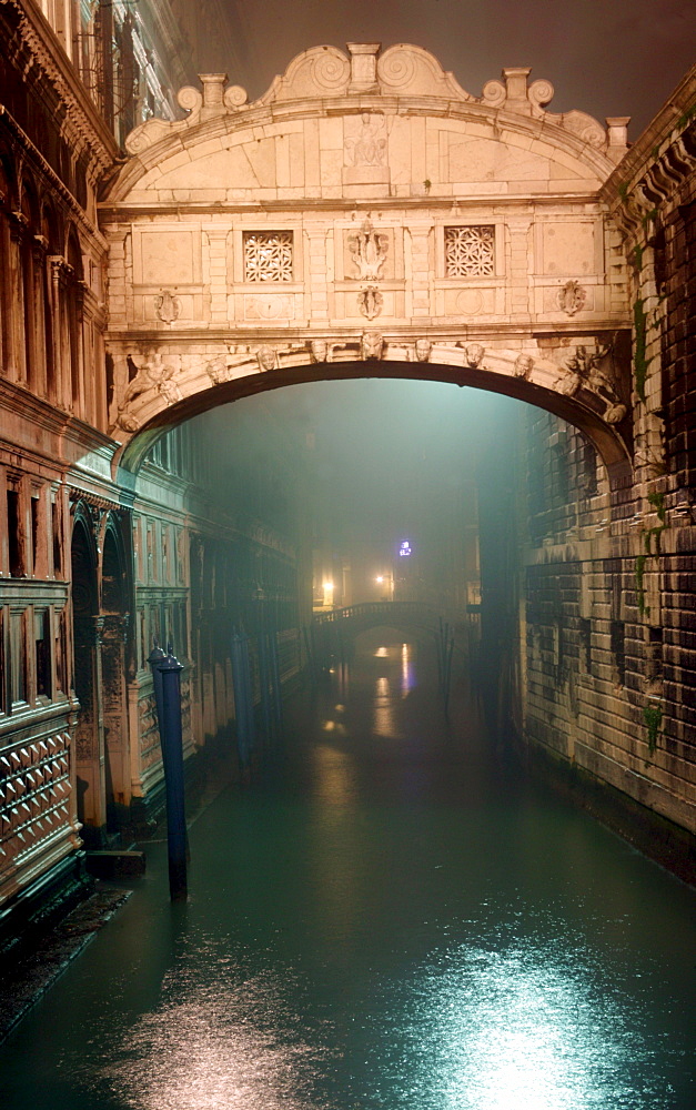 Bridge of sighs, Ponte dei Sospiri, Venice, Italy, Europe