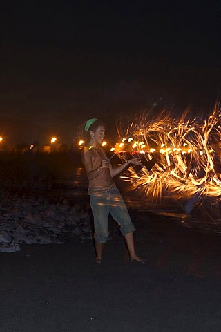 Torch dance in La Playa - Valle Gran Rey - La Gomera