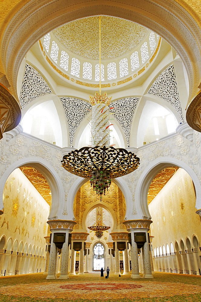 Pray room of Sheikh Zayed bin Sultan Al Nahjan Mosque, Grand Mosque, third biggest mosque in the world, Emirat Abu Dhabi, United Arab Emirates, Asia