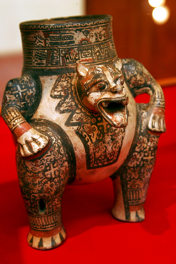 Pre-Columbian art in a museum, San Francisco Convent Cultural Center in Granada, Nicaragua, Central America