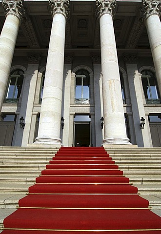 Red carpet, Nationaltheater, Munich, Bavaria, Germany