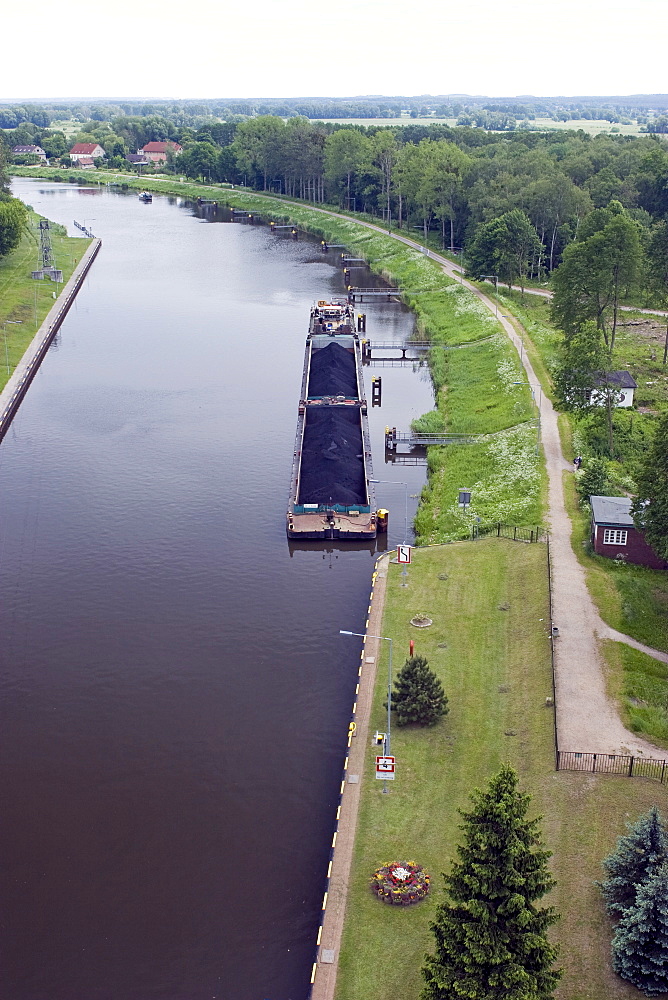 Coal tug at the Niederfinow boat lift, Brandenburg, Germany, Europe