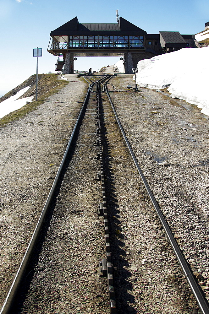 The Schafbergbahn, cog railway on the Schafberg mountain, station at the summit, Salzburg, Austria, Europe