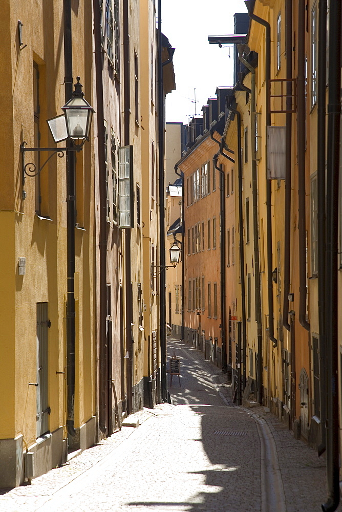 Alley, Gamla Stan, historic city centre of Stockholm, Sweden, Scandinavia, Europe