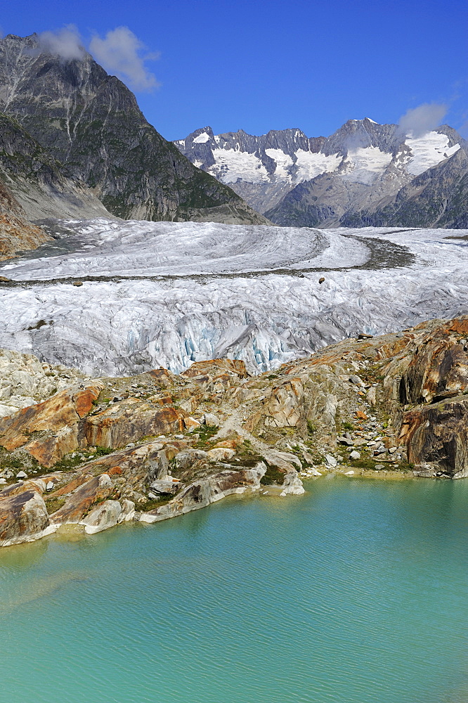 Great Aletsch Glacier, the heart of the UNESCO World Heritage Site Jungfrau-Aletsch-Bietschhorn, Goms, Wallis, Switzerland, Europe